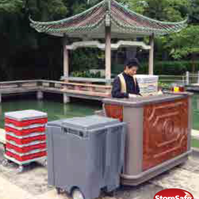 ICS100L/ICS175L/ICS175LB 美國CAMBRO 拉蓋儲冰車場景1